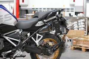 BMW R1200GS LC / 1250GS – Pannier Racks - Image 5