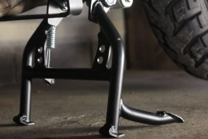 Suzuki DL 650 Vstrom –  Centre Stand - Image 7